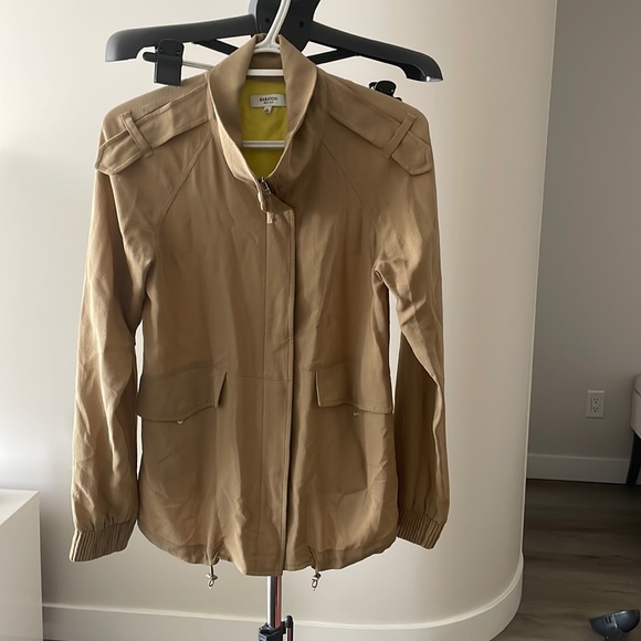 ARITZIA BABATON 100% silk jacket - Picture 1 of 6